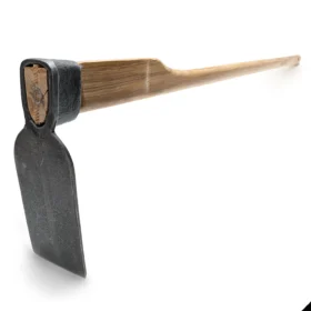 1604. – uski nasip | Plosnata motika – 1,5 kg – 135 cm jasenova drška